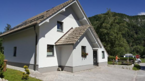 Отель Holiday House Klemenčič, Бохиньска Быстрица